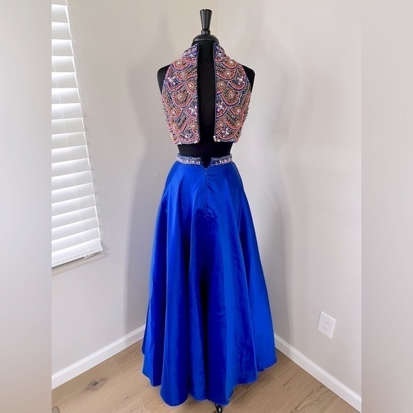 Jovani Two Piece High Neck Evening Dress - Picture 8 of 15